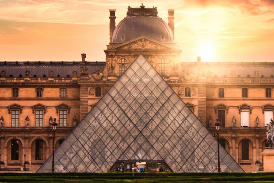 Louvre museum